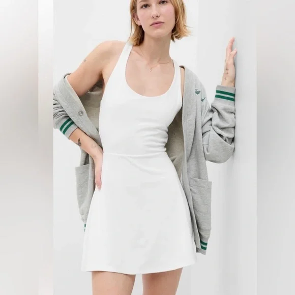 green emerald velvet dress Amazon.com: G Gradual Tennis Dress for Women Golf Outfits with Shorts and  Pockets Sleeveless Active Exercise Athletic Dresses for Women(Blue Plaid,L)  : Clothing, Shoes & Jewelry